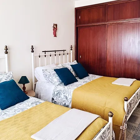 Апартаменты T2 Da Consolacao Refugio Com Vista O Mar